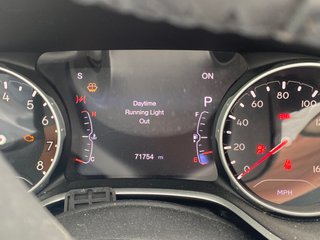 2018 Jeep Compass Altitude 4x4 - Interior Instrument Cluster / Odometer Image